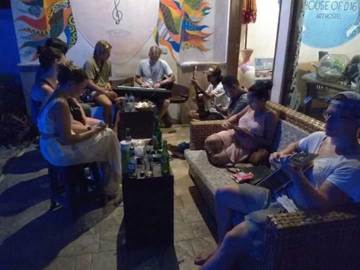 הוסטל נוסא דואה Sunrise Backpacker מראה חיצוני תמונה