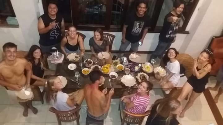 הוסטל נוסא דואה Sunrise Backpacker מראה חיצוני תמונה